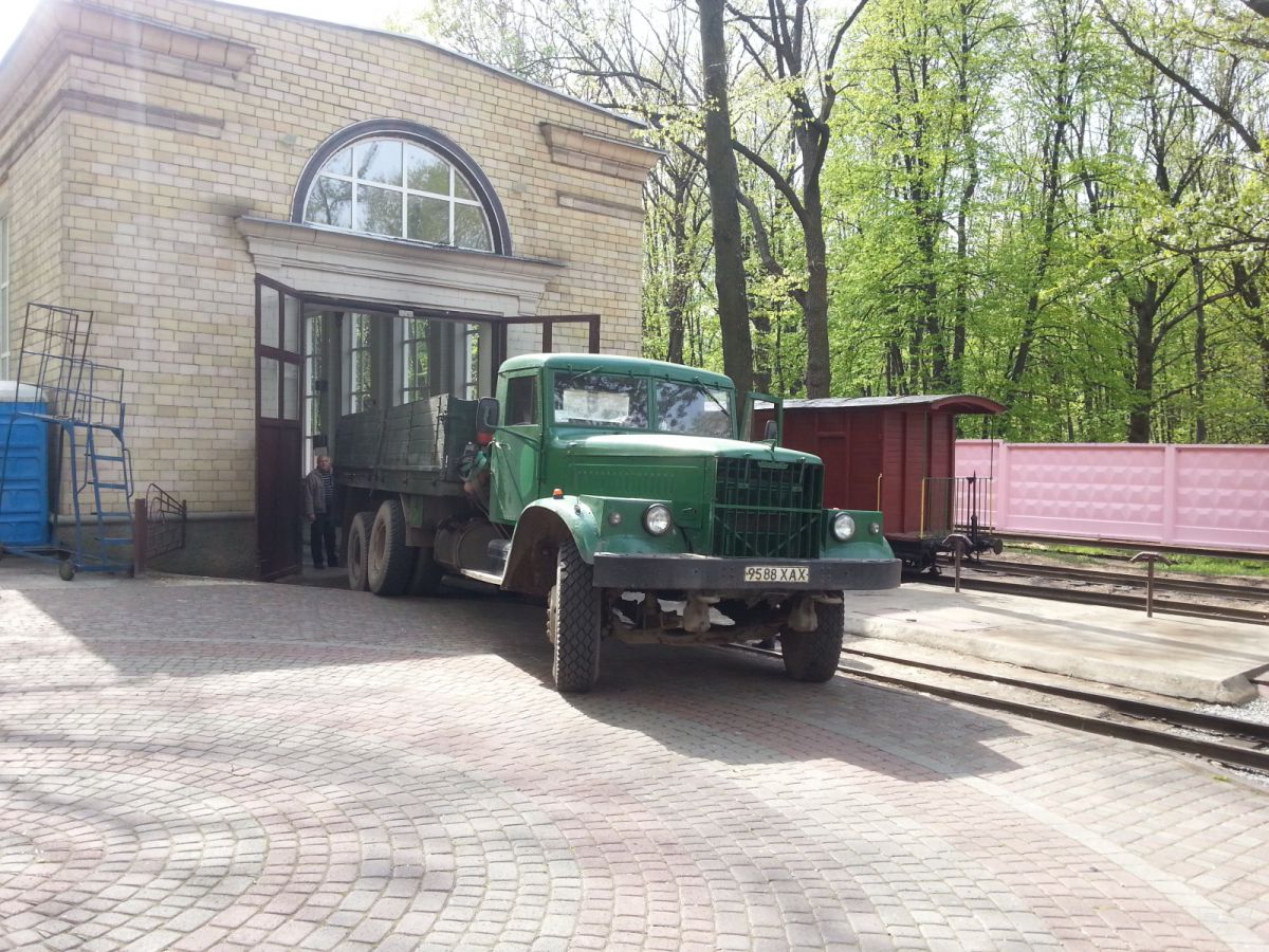 Подготовка к летнему сезону на ст. Парк